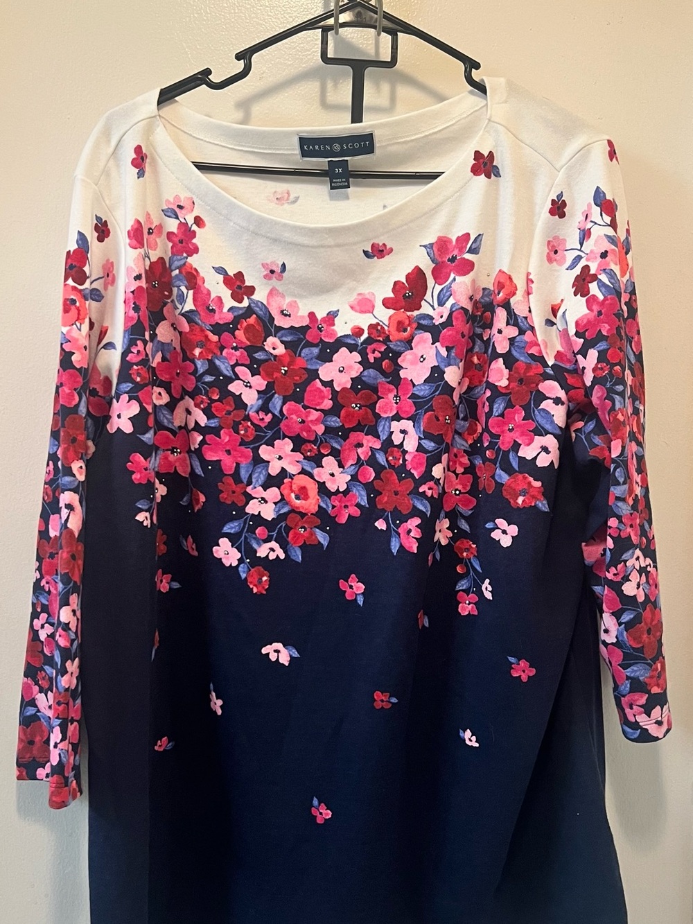 Karen Scott Navy & White Floral Scoop-Neck Top with Pink Blossoms